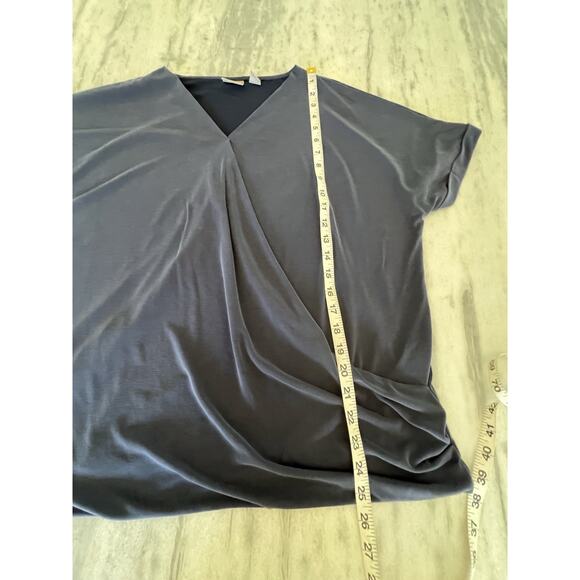 Chico's Top Shirt Women's Size 3 US 16 Blue Gray V neck Asymmetrical Knit - Picture 8 of 8